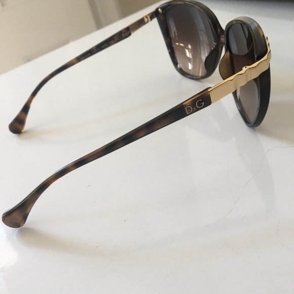 Dolce & Gabbana Sunglasses - Picture 3 of 4